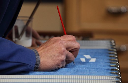 在商標(biāo)注冊中商標(biāo)駁回和商標(biāo)注冊申請不予受理有什么區(qū)別？