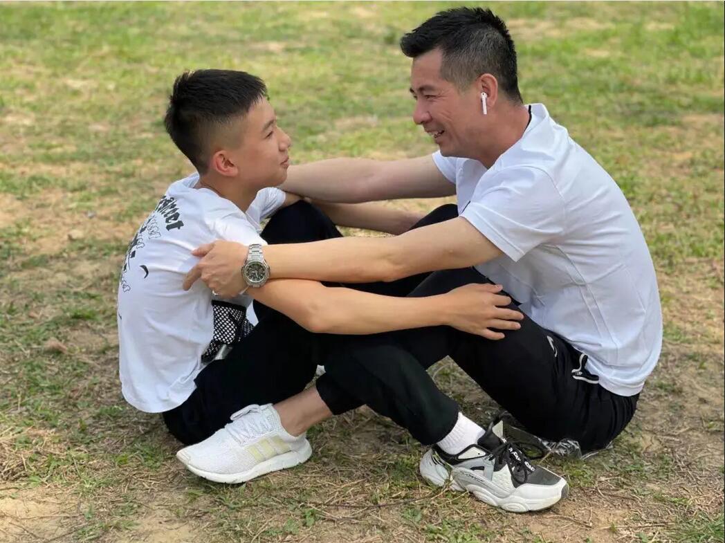 三月春意昂·結(jié)伴探春風(fēng)——君林企業(yè)踏青活動掠影 