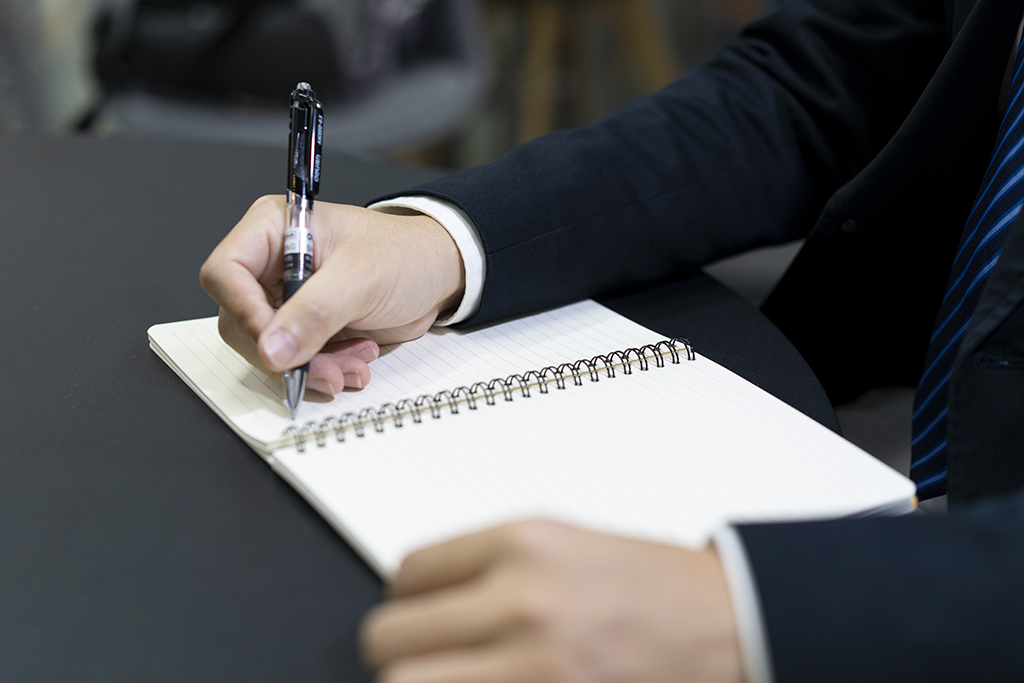 亞馬遜德國站合規(guī)要求，名稱和地址不一致賬戶受限